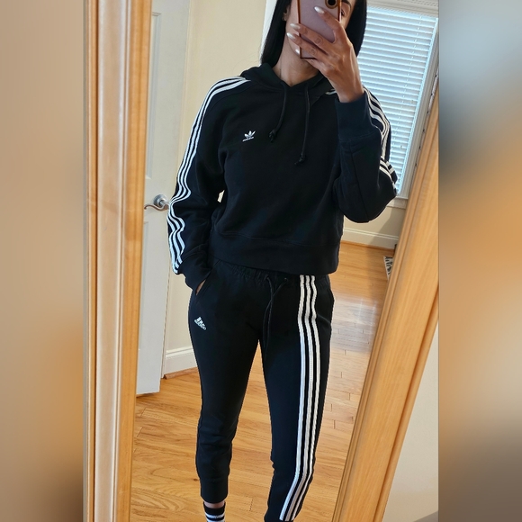 Adidas 2-Piece Jogger Set Size Small NWOT - Picture 3 of 7